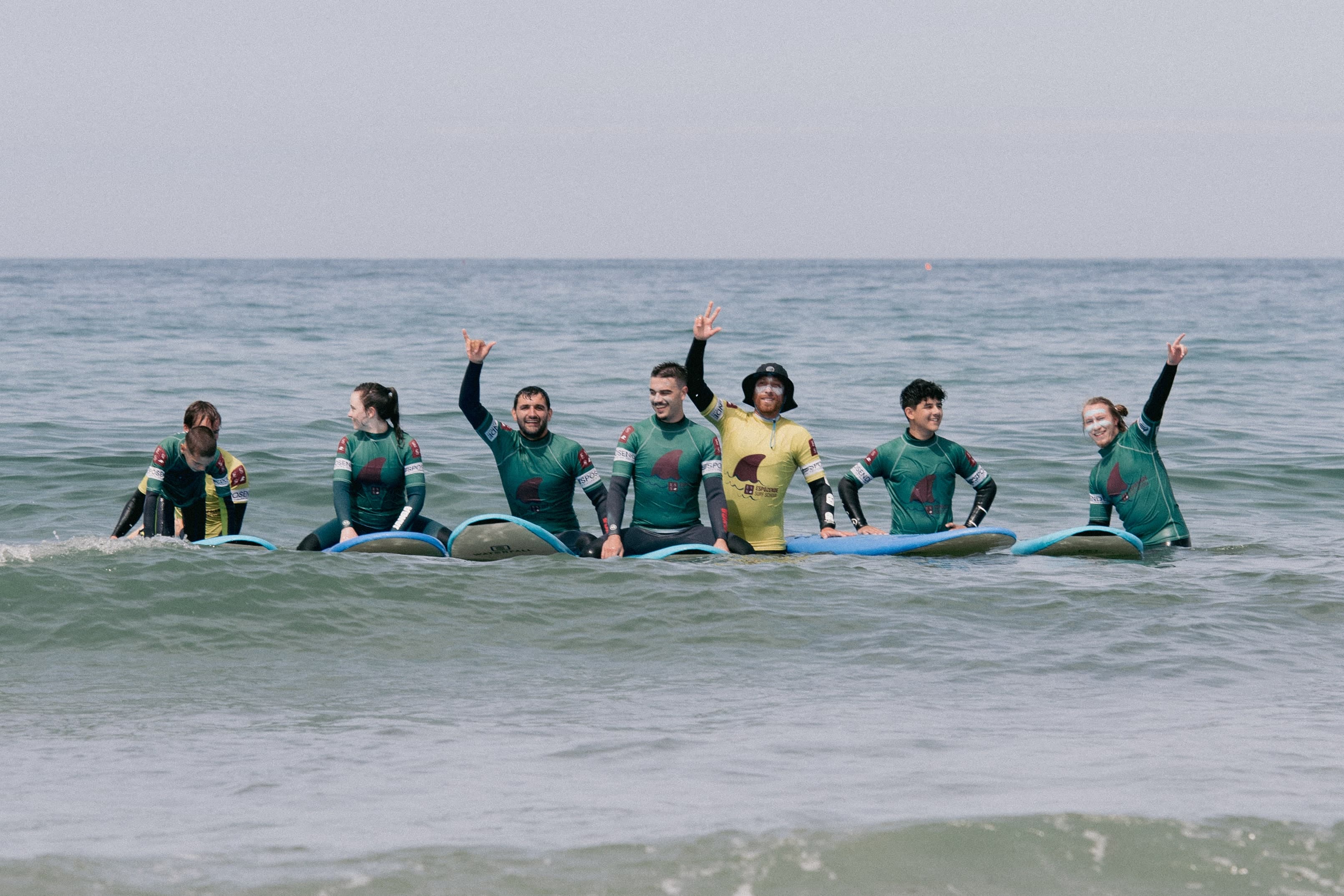 Apúlia Surf School - surf in Apúlia