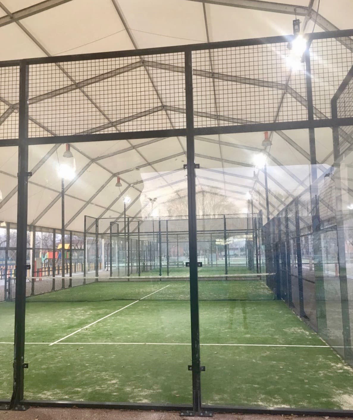 Pista de Pádel Pública Municipal de Fuentes de Ebro. - padel in Fuentes de Ebro