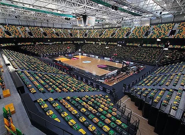 Miribilla (Anfiteatro y Basketball) - baloncesto in Bilbao