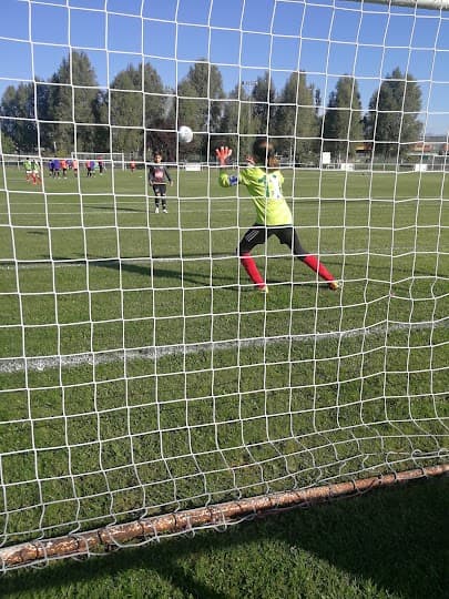 Campo de fútbol del C.D. San Andrés, F.C. - fútbol in San Andrés del Rabanedo
