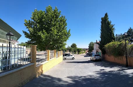 Pabellón Deportivo "Vereda de la Estrella" - skateboard in Güejar Sierra
