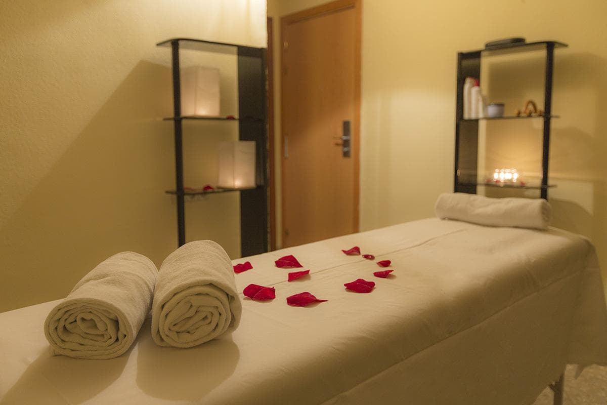 Centro de Relax H3A - natacion in Grau i Platja