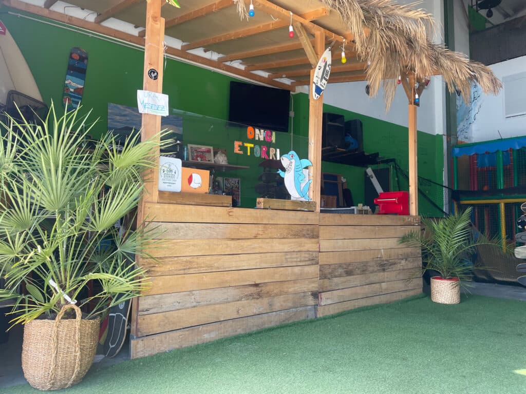 HS2 Surf Center - surf in Hondarribia