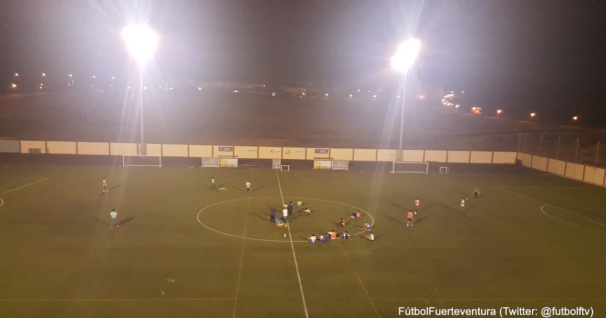 Estadio Ataitana CD - fútbol in Costa Calma