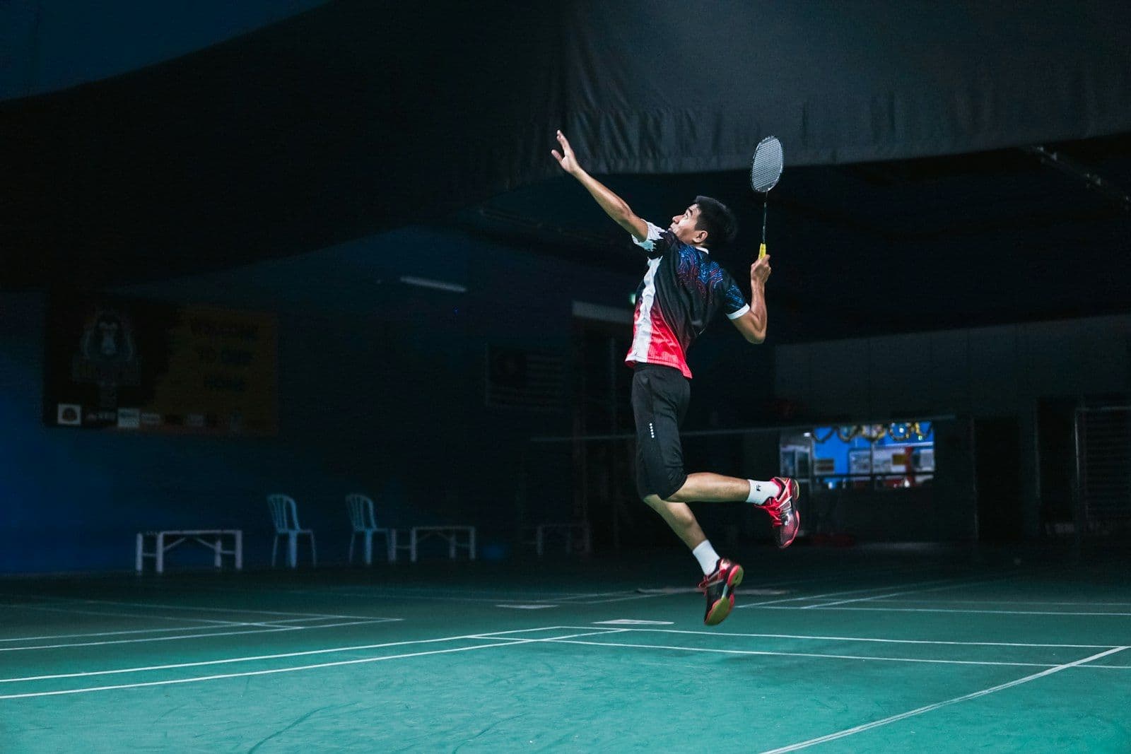Bádminton en España 2026: Guía Completa con las Mejores Escuelas, Técnica y Recursos