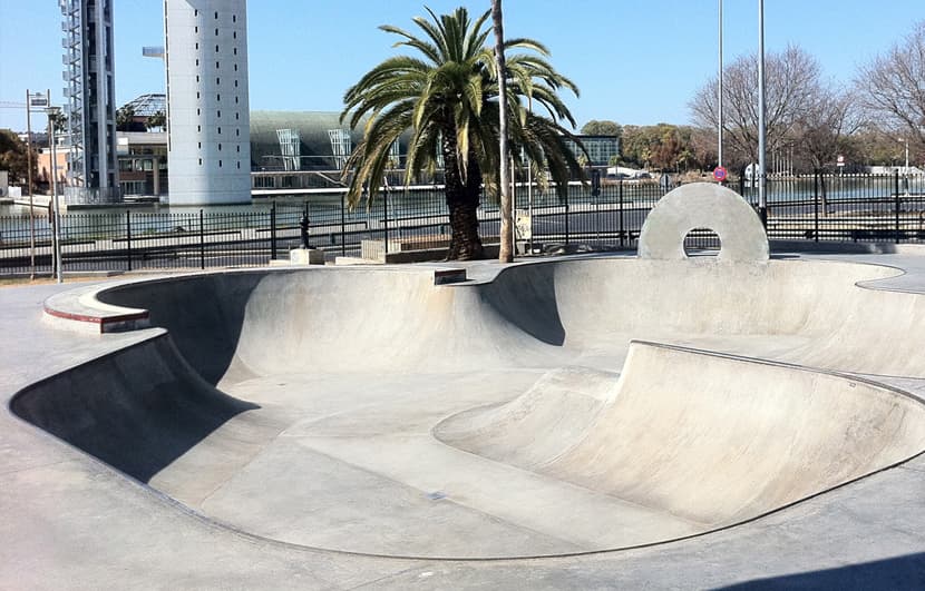 SkatePlaza Plaza de Armas - skateboard in Sevilla