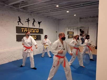 Training Hard - boxeo in Agramunt