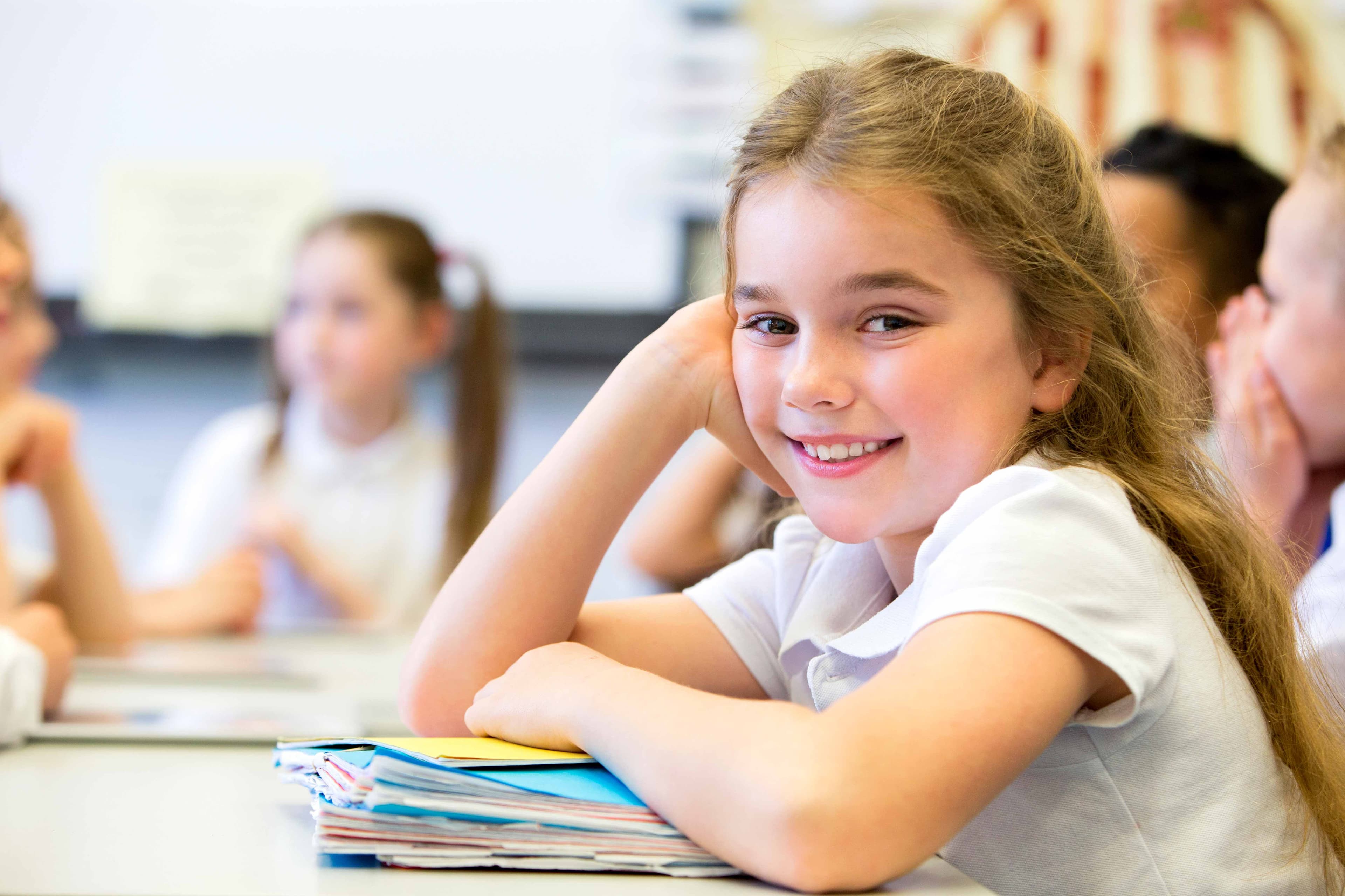 Academia Oxford - natacion in Carmona