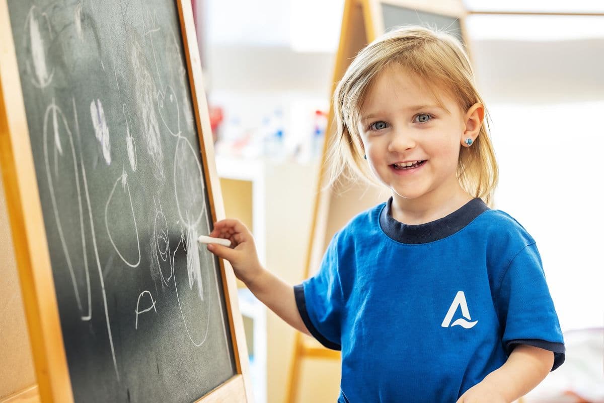 Agora Lledó International School - natacion in Castelló de la Plana