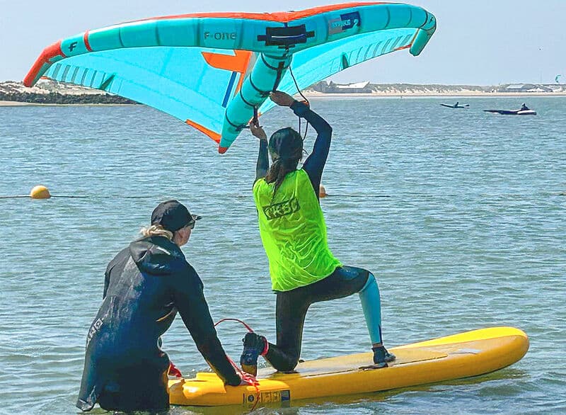 Kiteloop school wing kitefoil kitebording - kitesurf in Pellaro